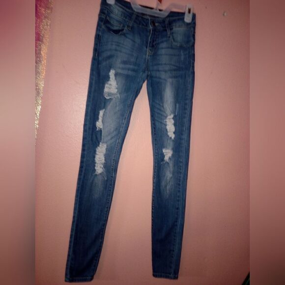 Cello jeans; skinny, size 1; straight leg; excellent condition - Picture 6 of 9